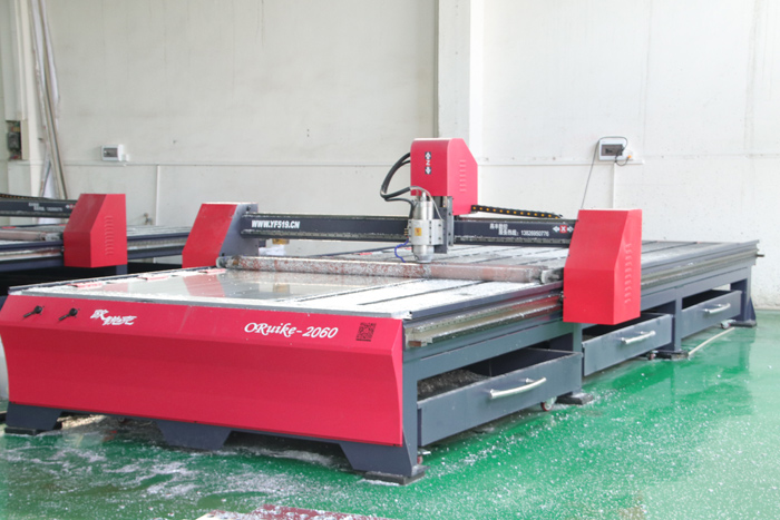 生產(chǎn)機(jī)器